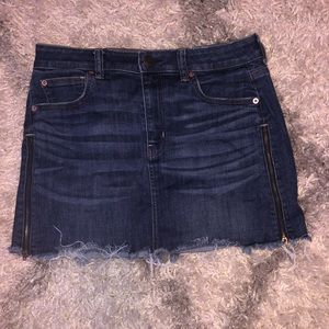 American Eagle size 10 denim skirt